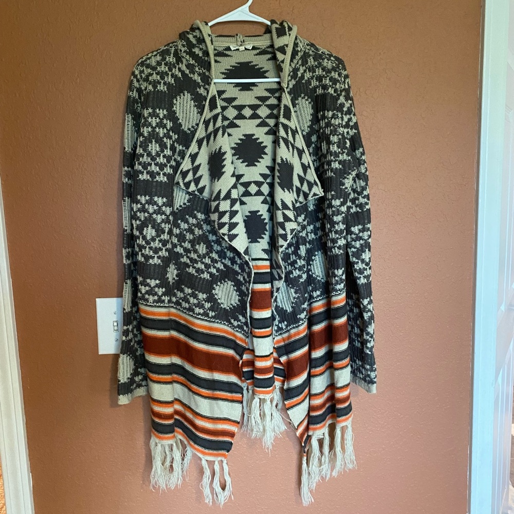 Hem and Thread Sweater Boho with Hood